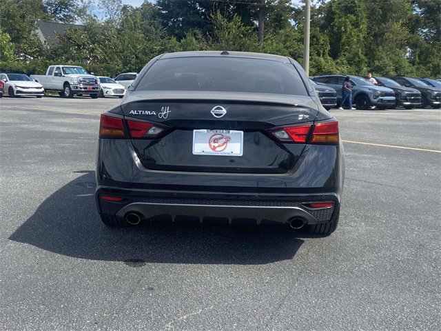 Used 2022 Nissan Altima 2.5 SR image 5