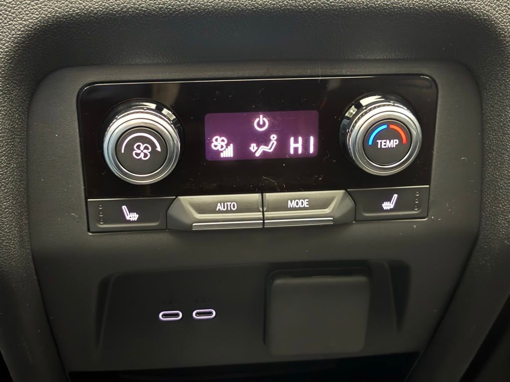 New 2026 GMC Acadia Elevation w/ Elevation Premium Package image 7