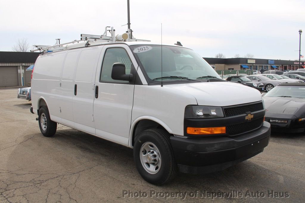 Used 2025 Chevrolet Express 2500 Extended w/ Communications Package image 57