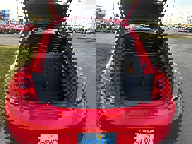 Used 2013 Volkswagen Beetle Turbo image 24