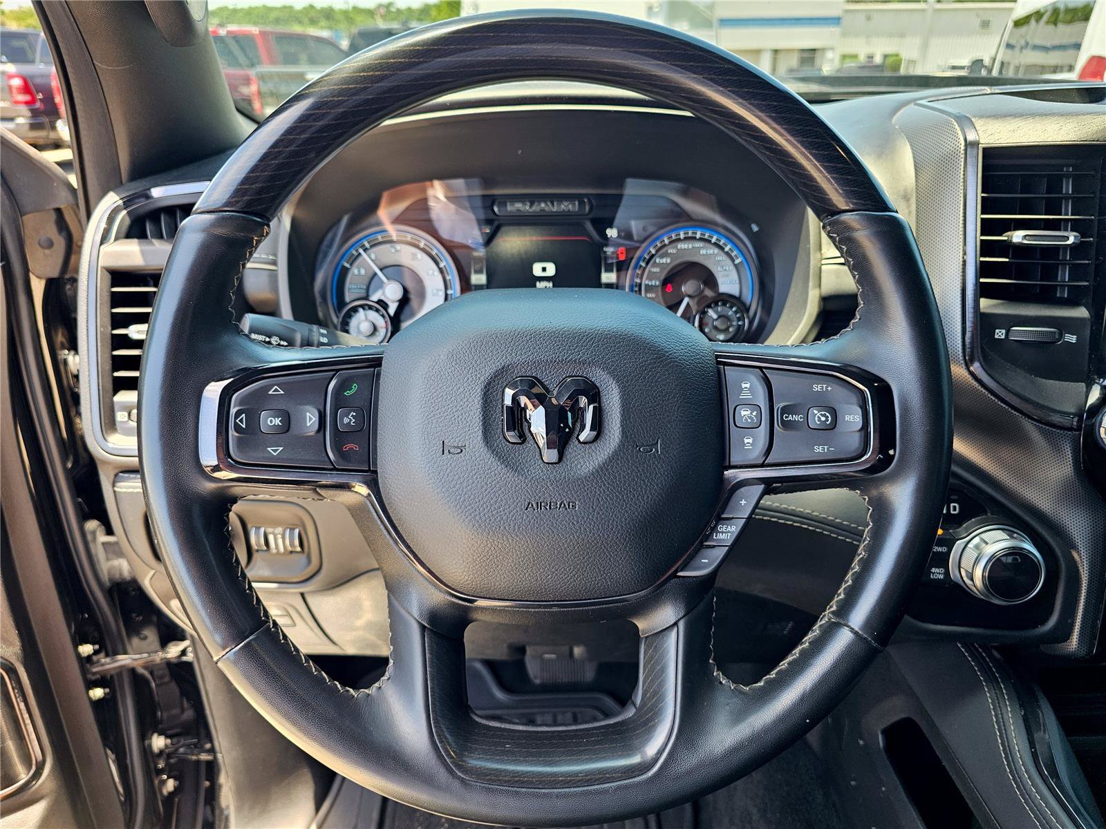 Used 2022 RAM 1500 Limited AWD/4WD image 19