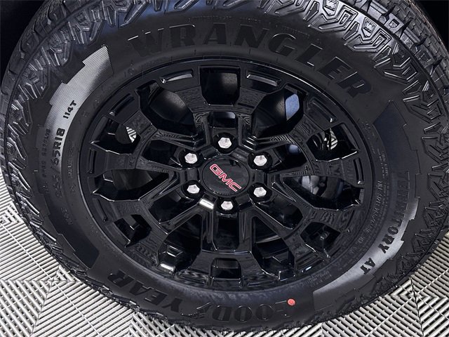 New 2026 GMC Canyon Elevation w/ Convenience Package image 33