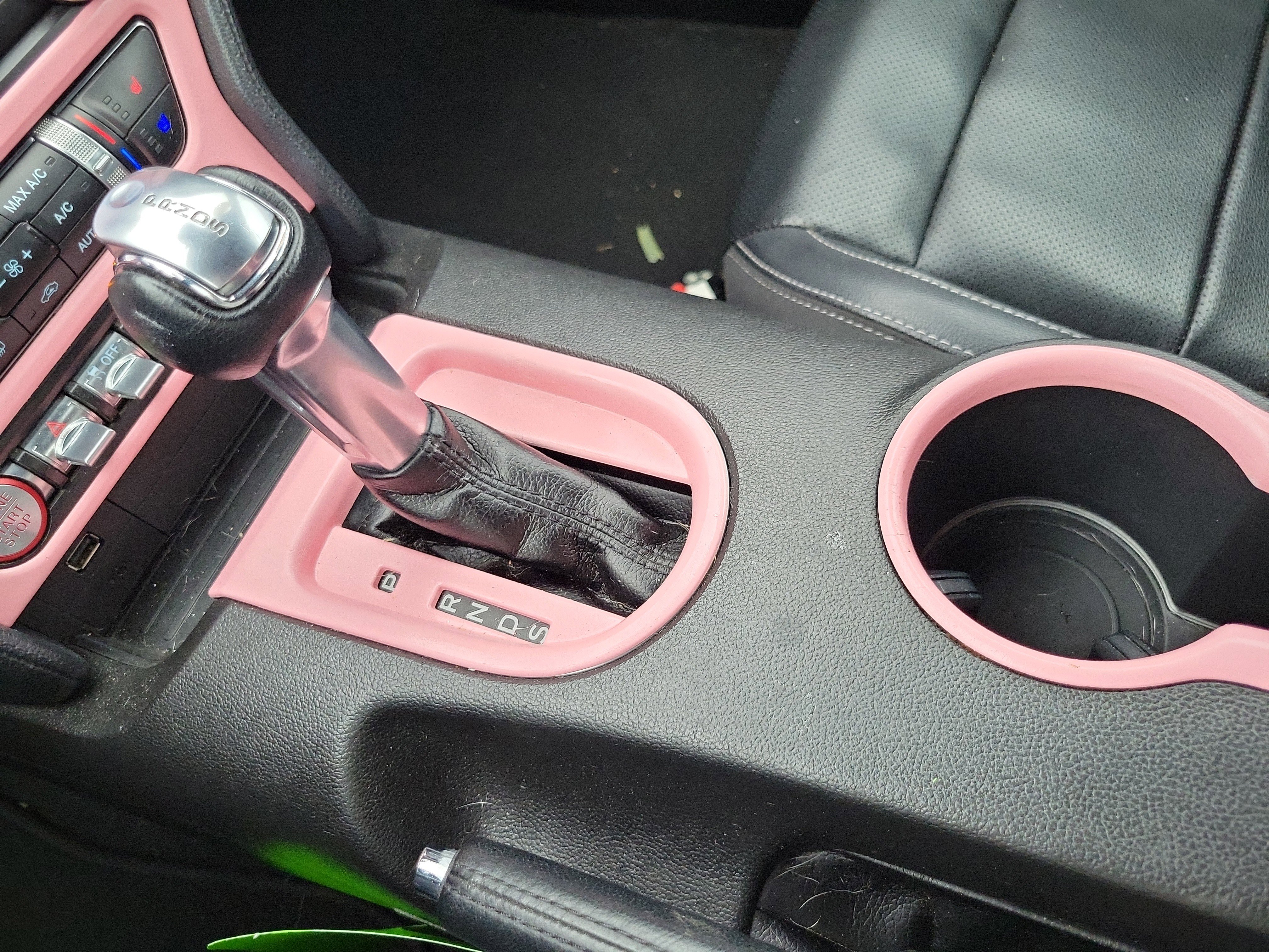 Used 2022 Ford Mustang Premium image 19