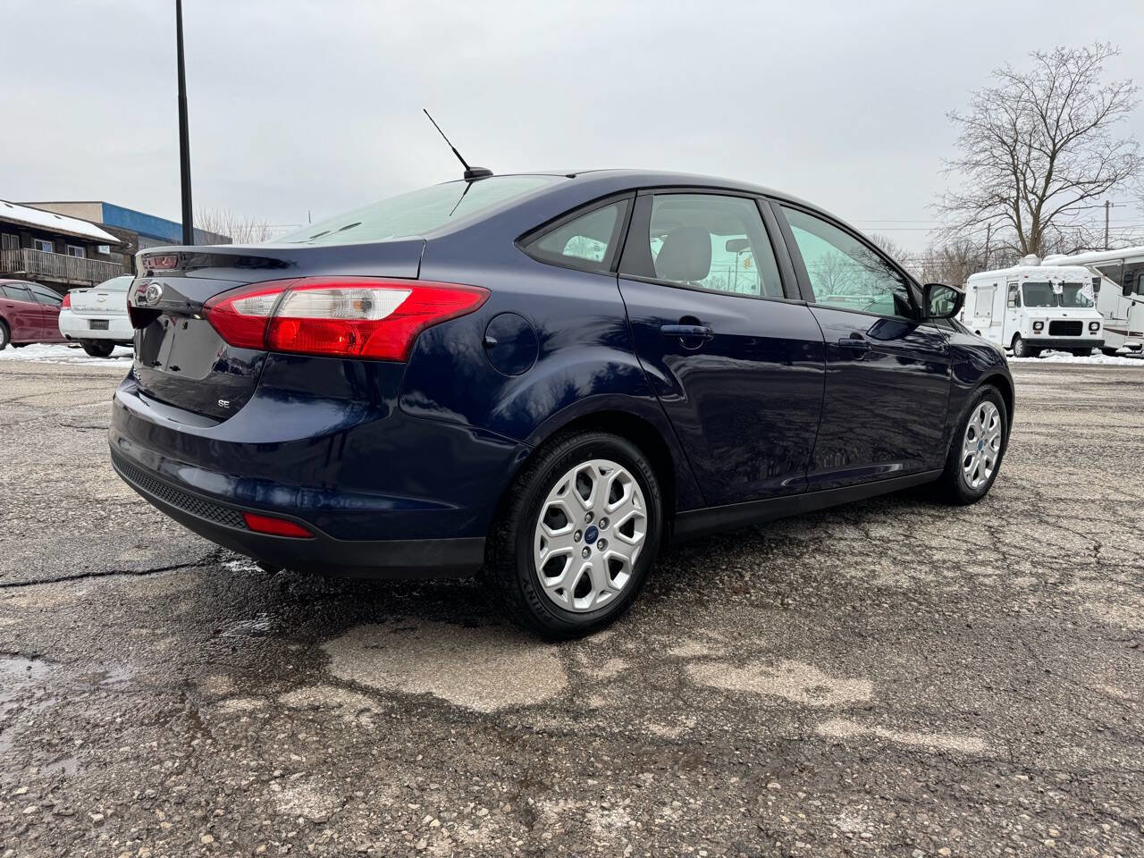Used 2012 Ford Focus SE image 4