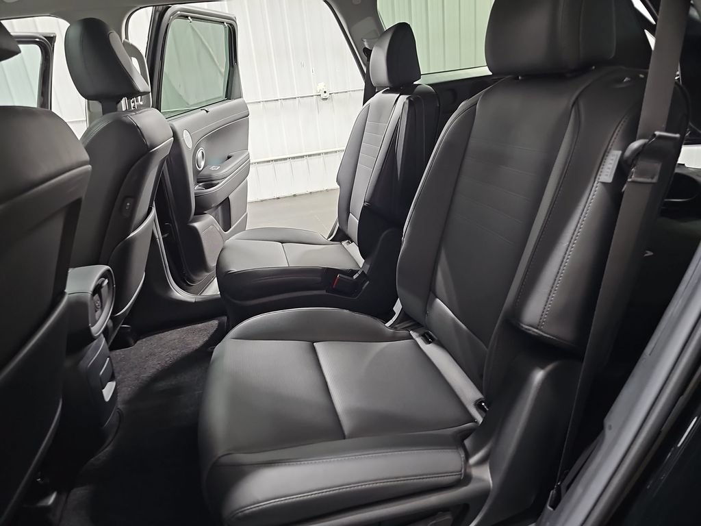 Certified 2026 Hyundai Palisade Limited AWD/4WD image 16