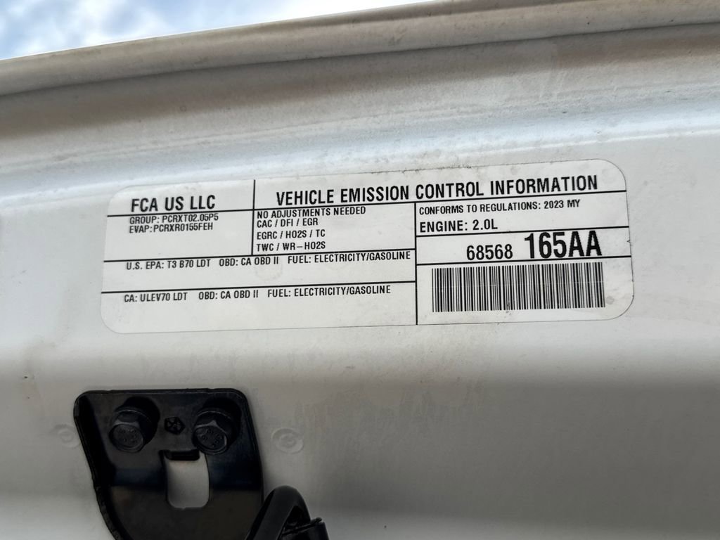 Certified 2023 Jeep Wrangler Unlimited AWD/4WD image 9