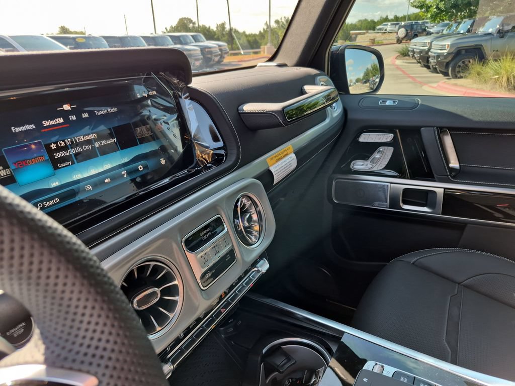 Used 2027 Mercedes-Benz G 63 AMG 4MATIC image 26