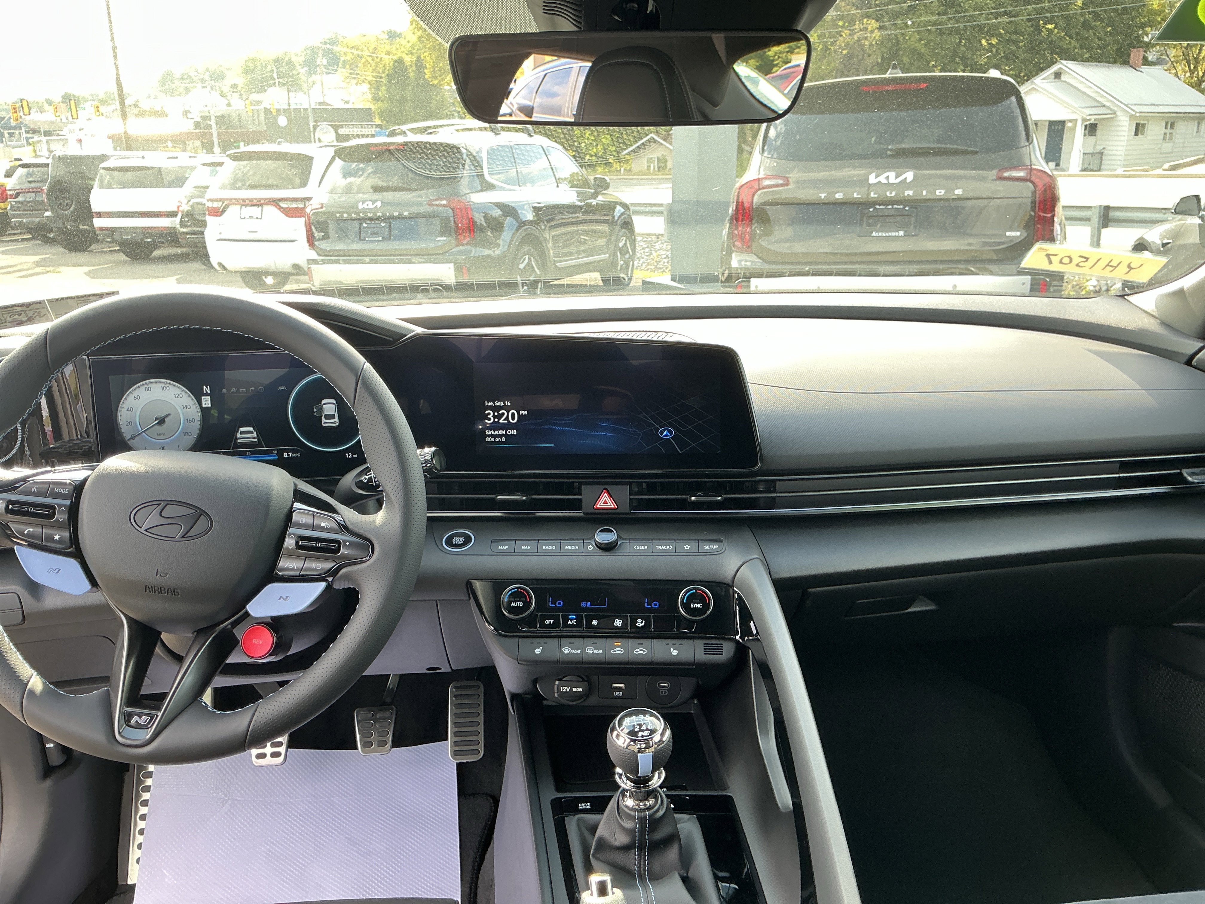 New 2025 Hyundai Elantra N image 17