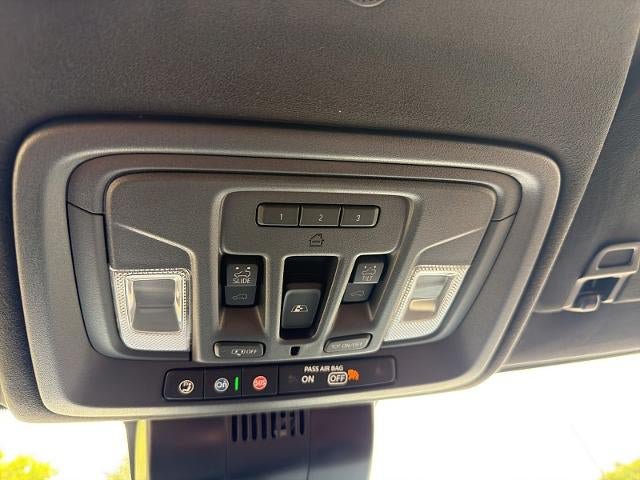 Used 2026 GMC Sierra 3500 Denali Ultimate AWD/4WD image 42