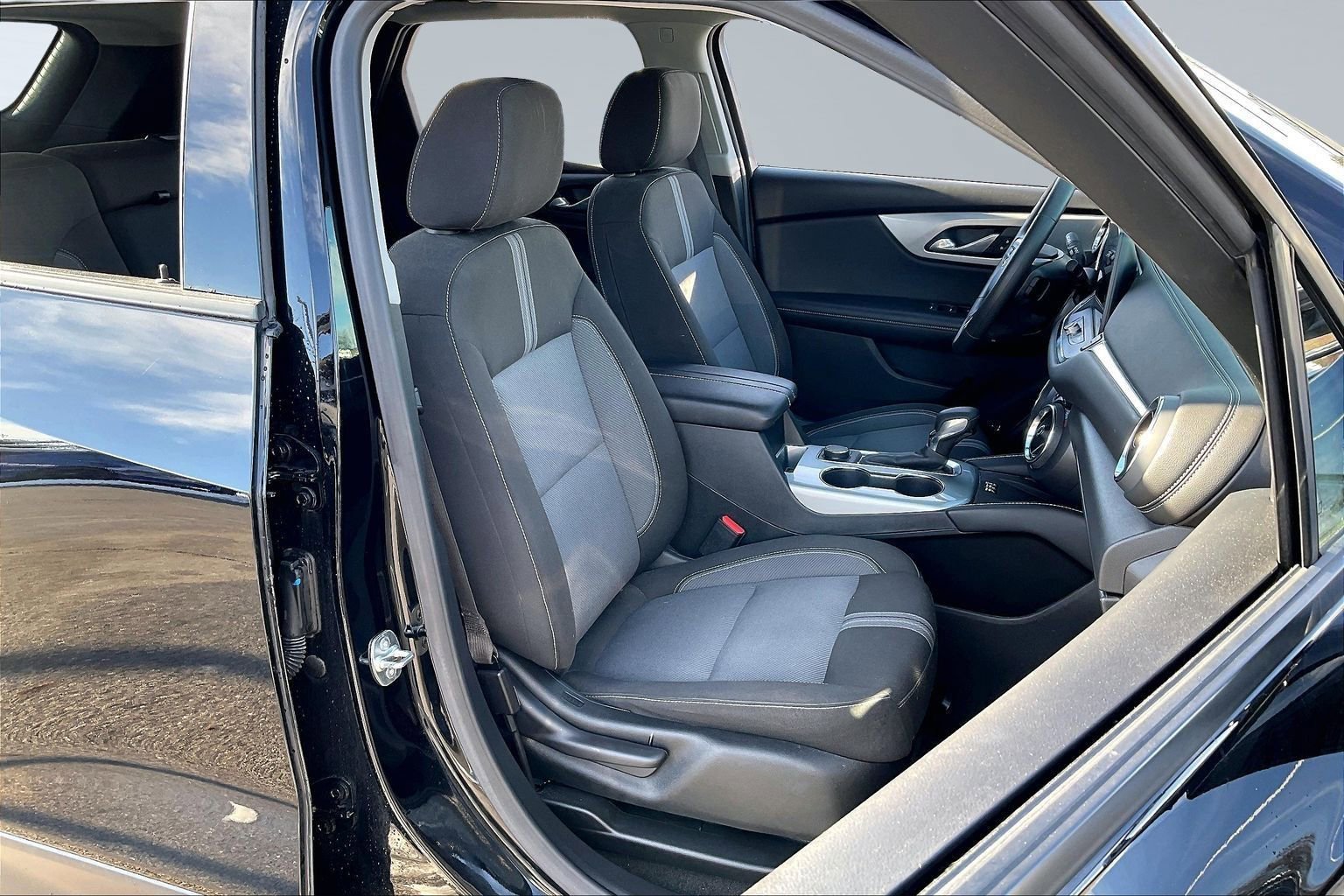 Used 2024 Chevrolet Blazer LT w/ Convenience Package image 7