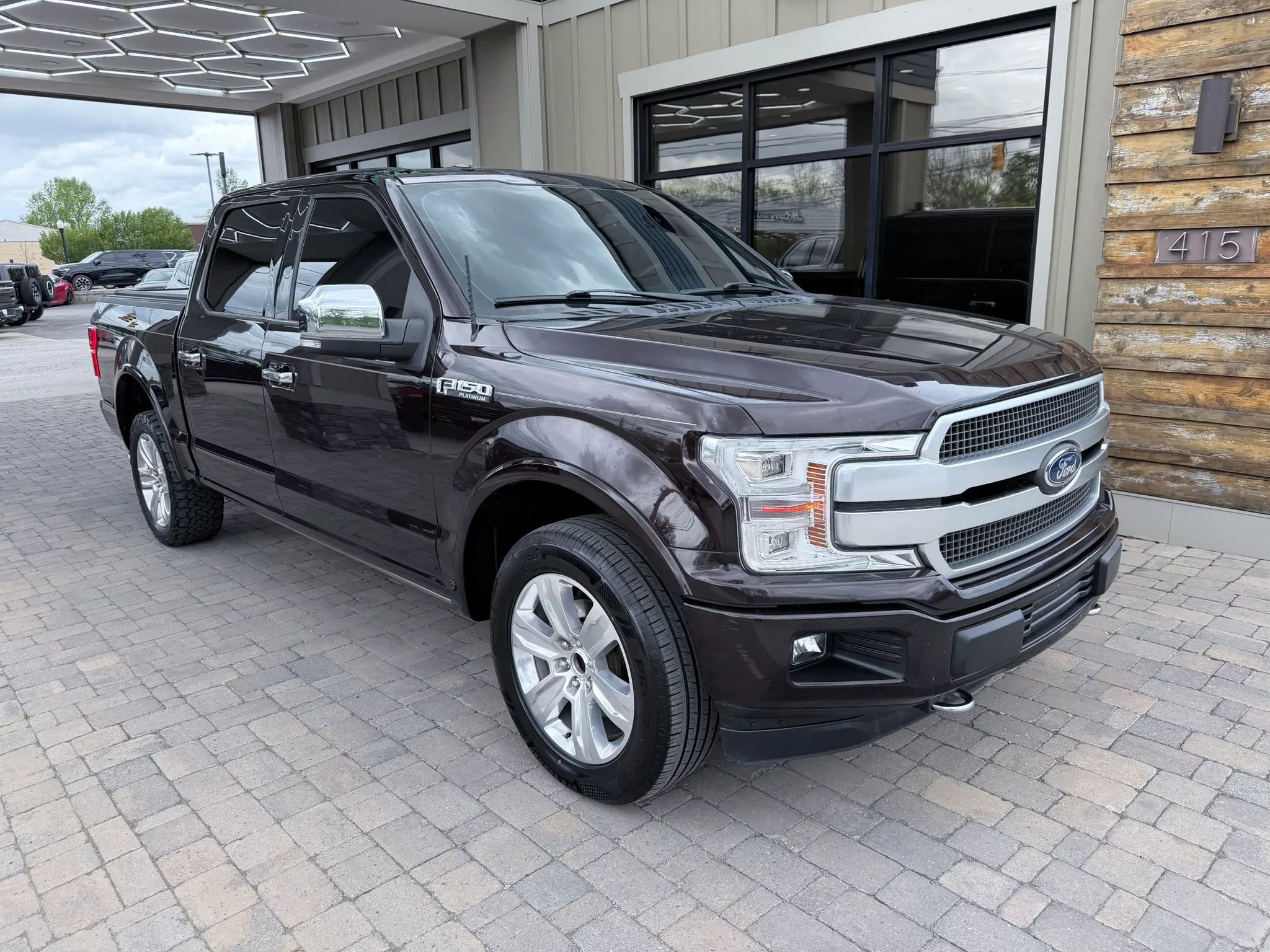 Used 2019 Ford F150 Platinum w/ Equipment Group 701A Luxury image 54