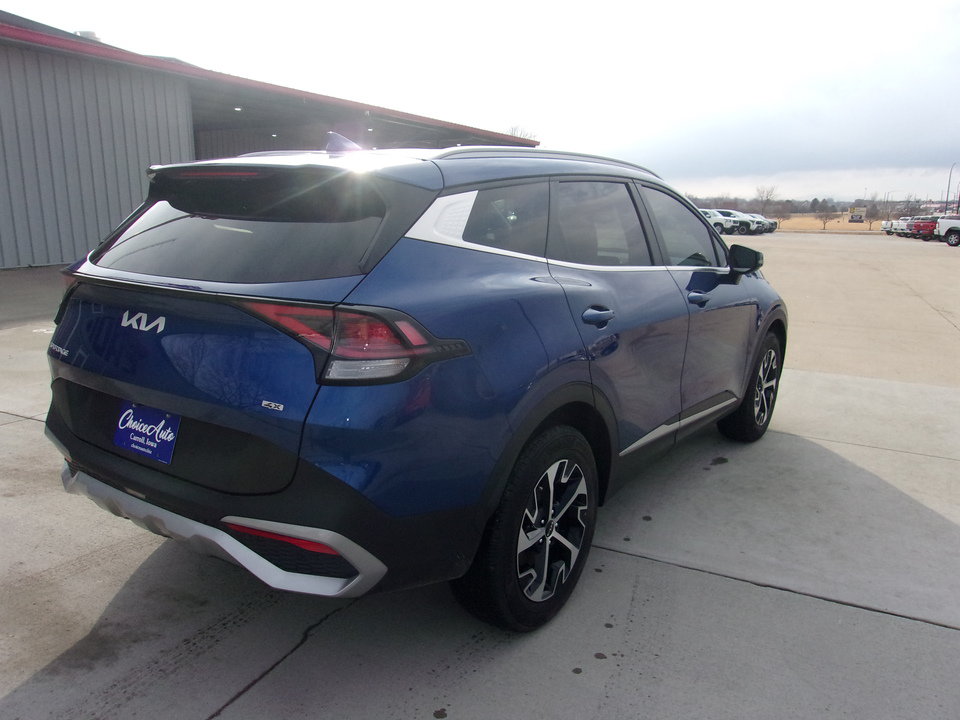 Used 2023 Kia Sportage EX AWD/4WD image 3