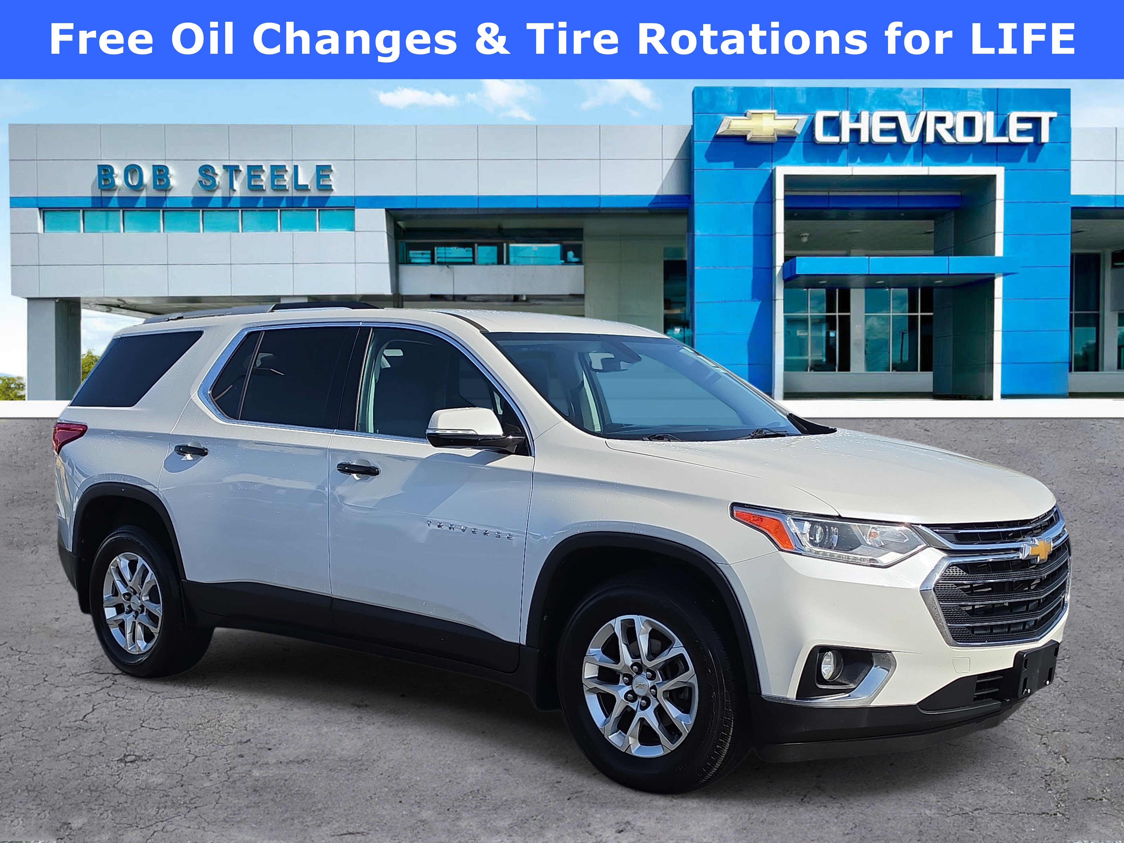 Certified 2018 Chevrolet Traverse LT AWD/4WD image 1
