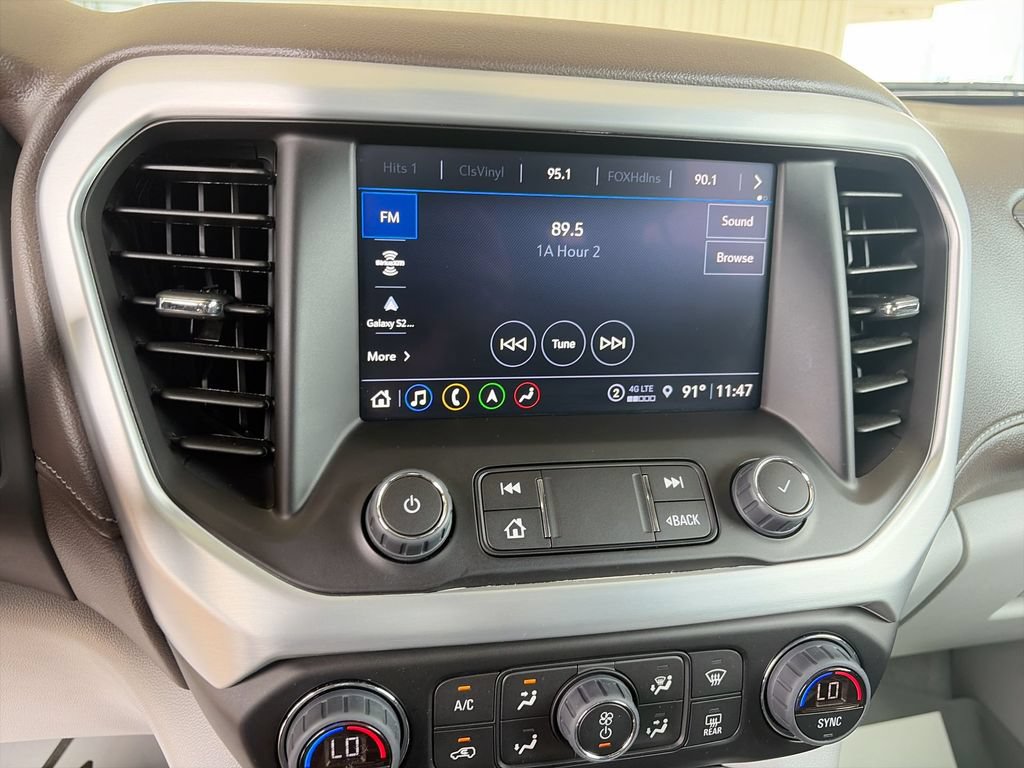 Used 2023 GMC Acadia SLT w/ Technology Package FWD image 21