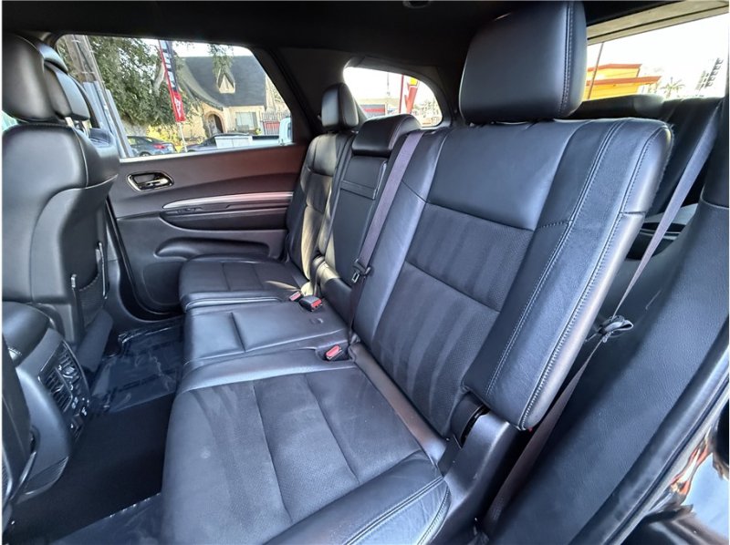 Used 2019 Dodge Durango GT image 25