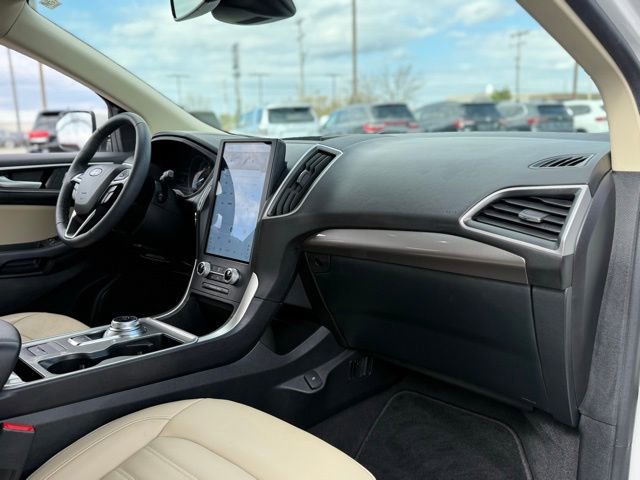 Used 2023 Ford Edge SEL w/ Convenience Package image 18
