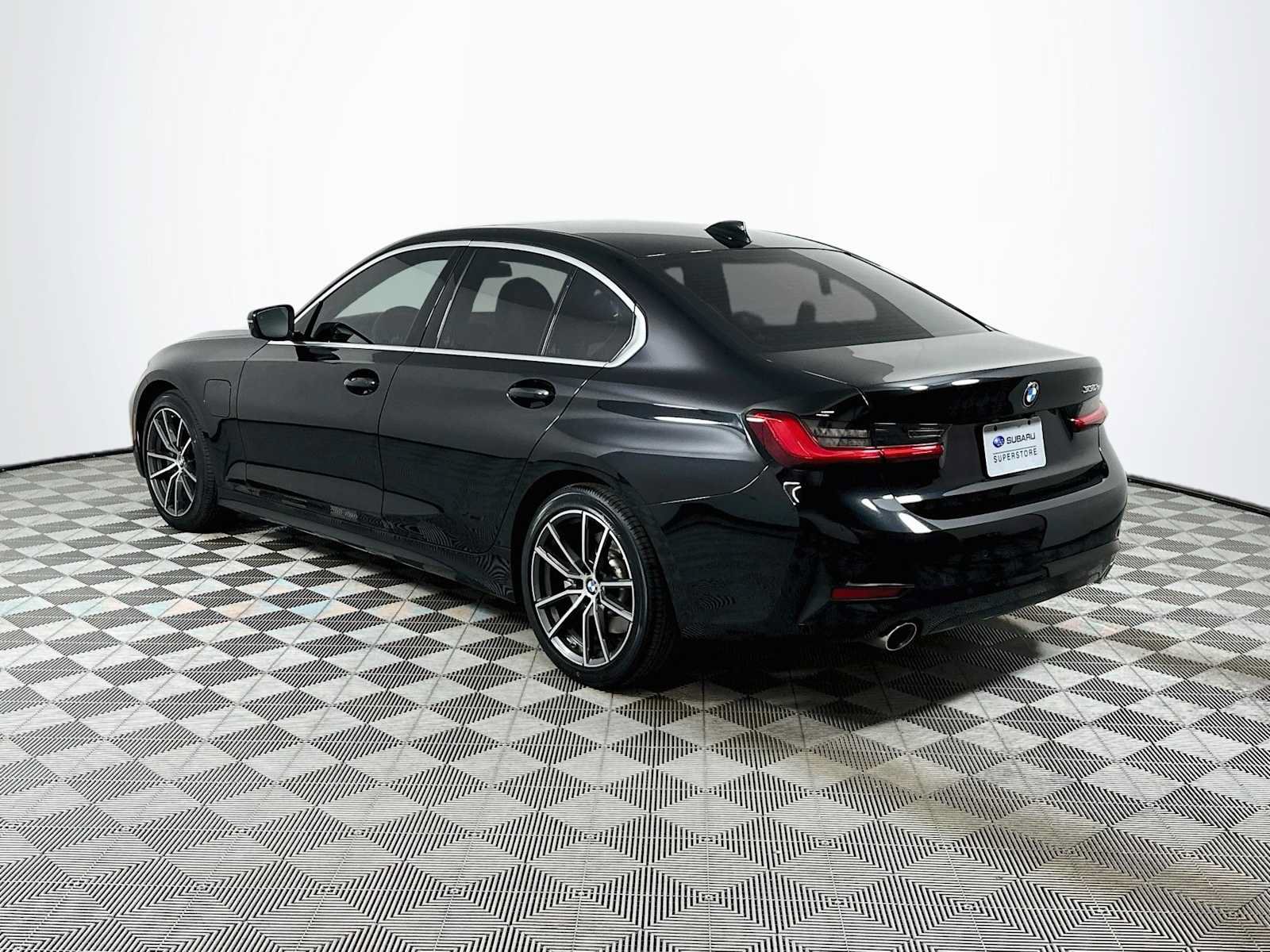 Used 2021 BMW 330e w/ Premium Package RWD image 5