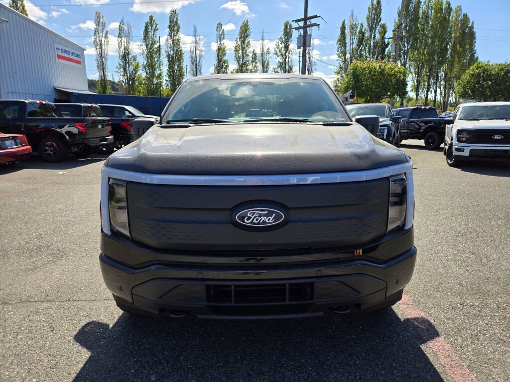 New 2025 Ford F150 Lightning Flash image 2