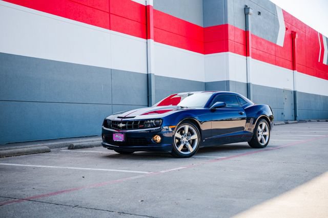 Used 2010 Chevrolet Camaro SS w/ RS Package RWD image 19