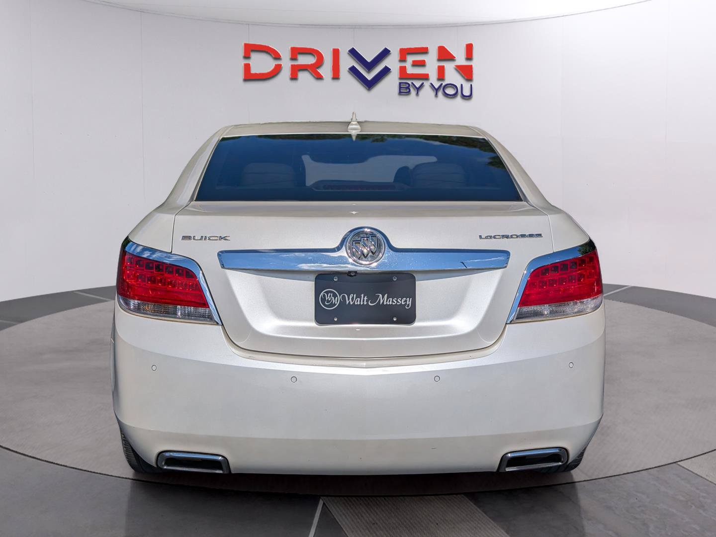 Used 2012 Buick LaCrosse Premium w/ Driver Confidence Package FWD image 4