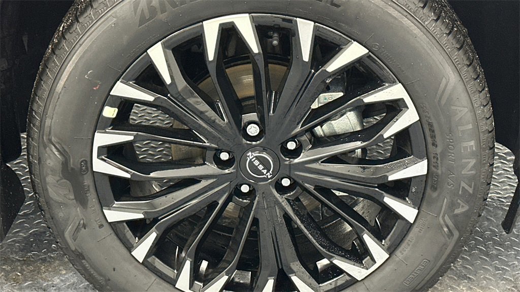 New 2026 Nissan Rogue SV image 21