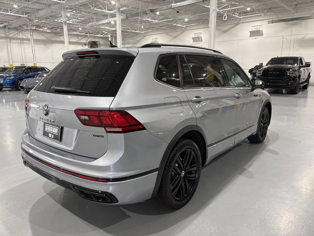 Used 2022 Volkswagen Tiguan SE R-Line AWD/4WD image 7
