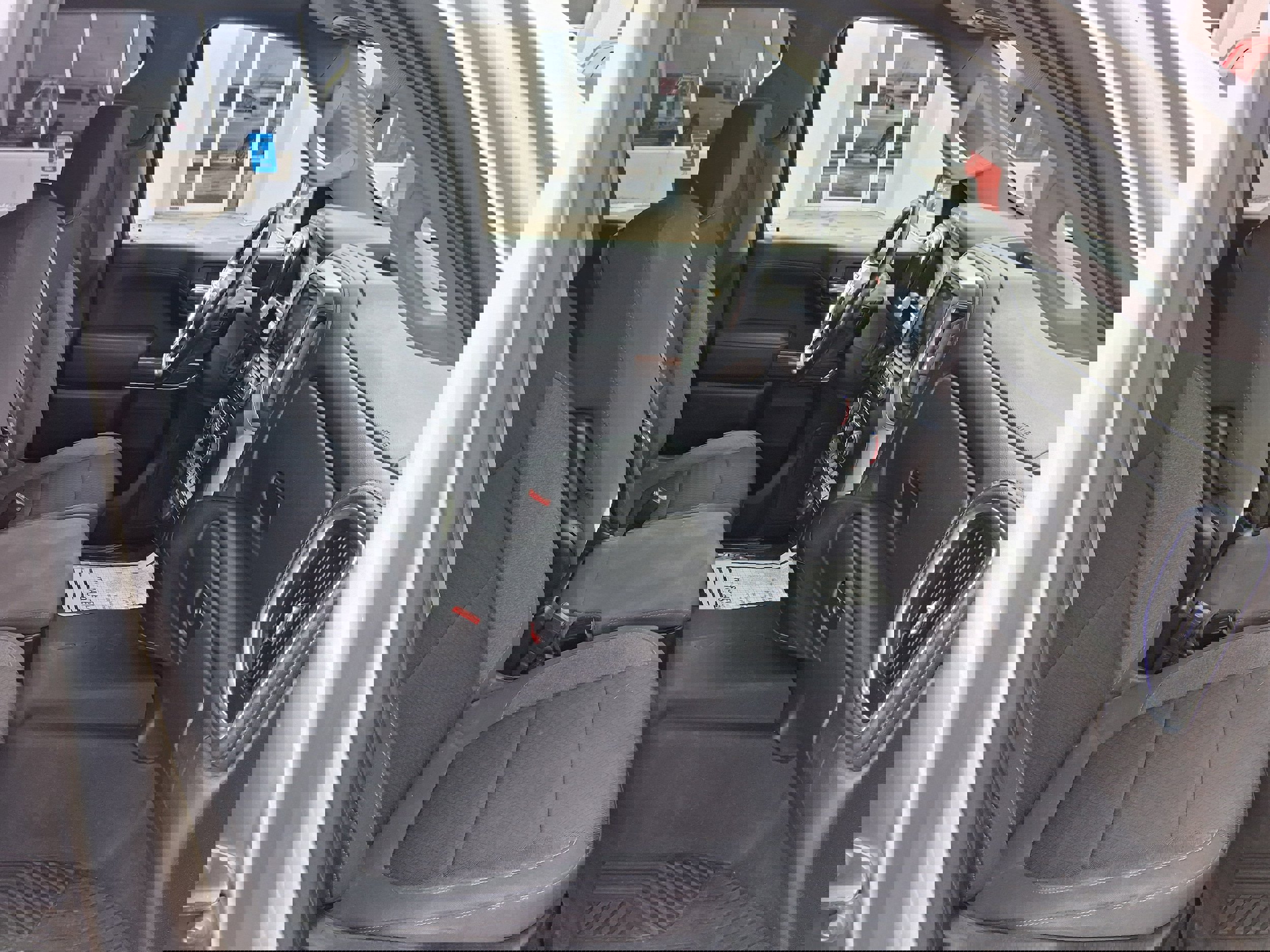 Used 2021 Chevrolet Silverado 1500 LT image 20