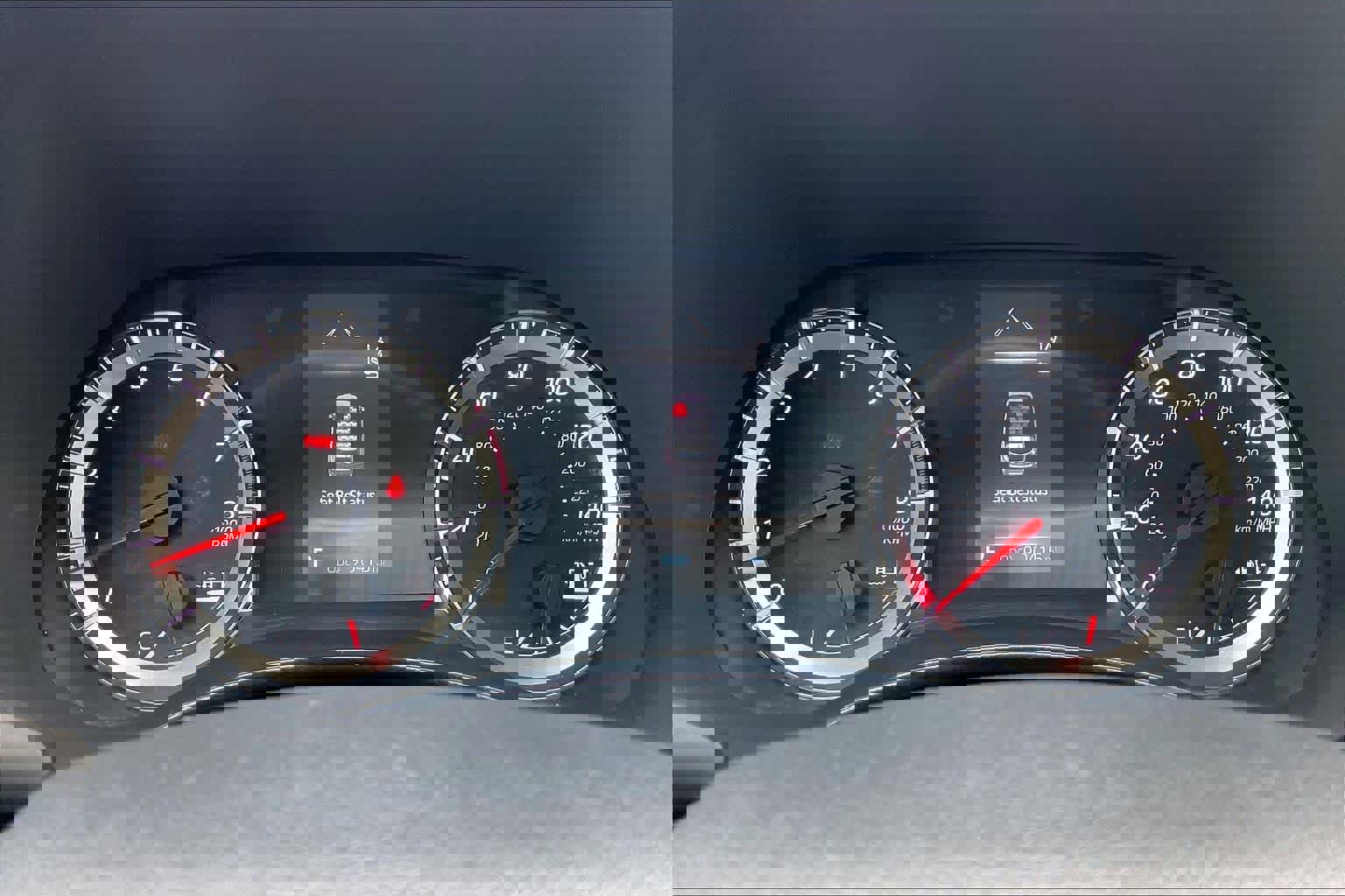 Used 2022 Toyota Highlander LE image 26