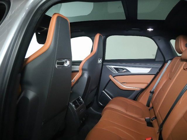 Certified 2025 Jaguar F-PACE R-Dynamic S image 19