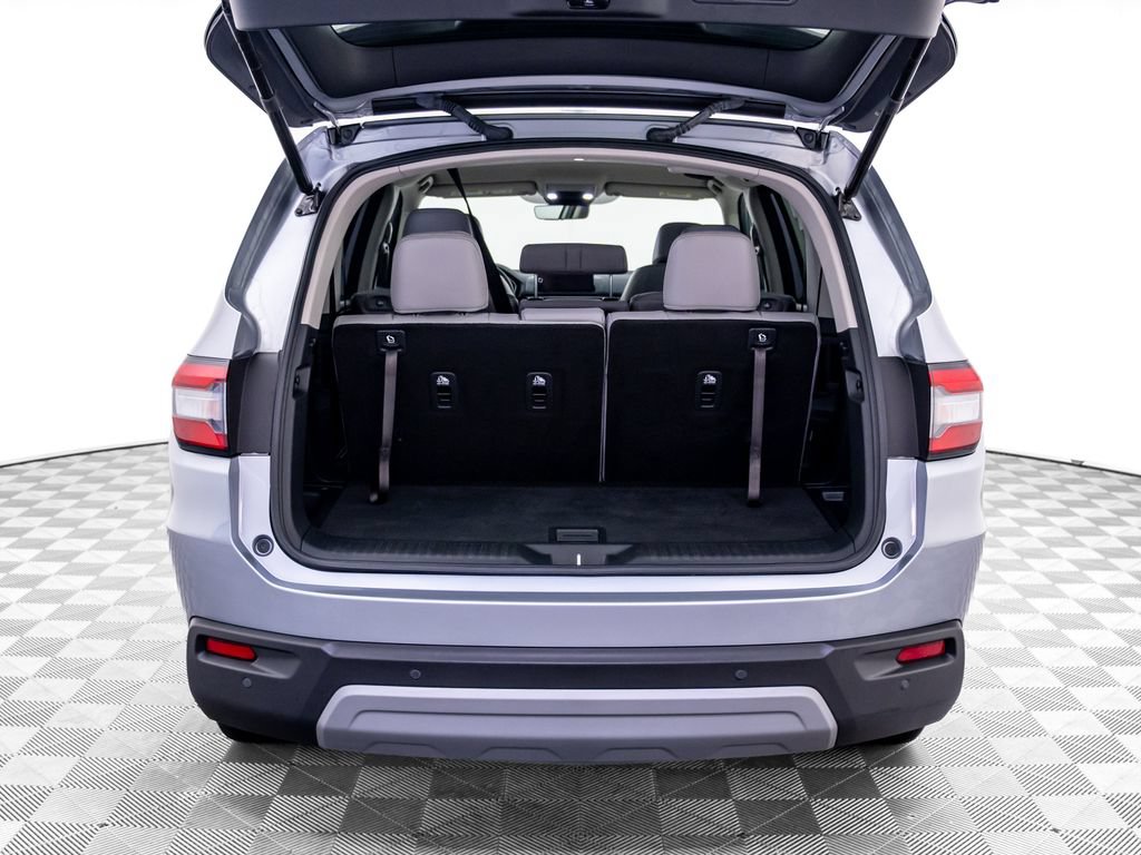 Used 2025 Honda Pilot EX-L image 32