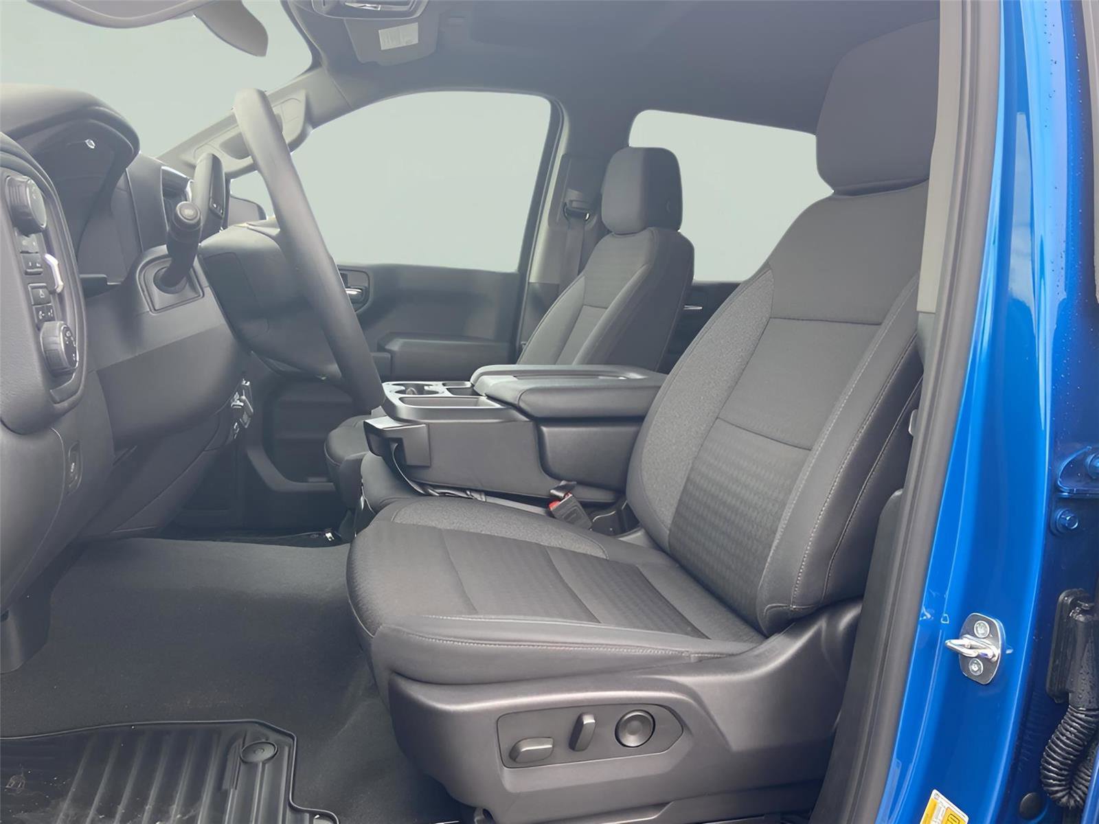 Used 2024 Chevrolet Silverado 1500 Custom image 23