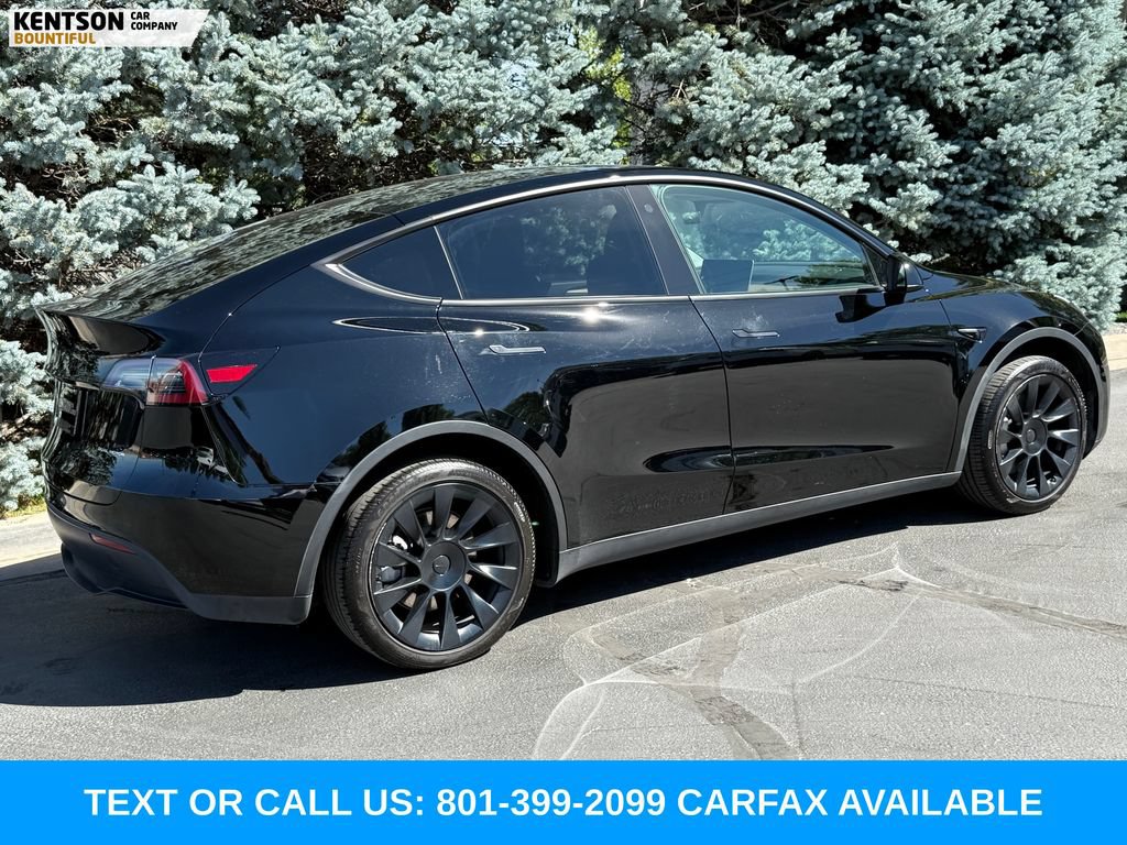Used 2023 Tesla Model Y Long Range AWD/4WD image 10