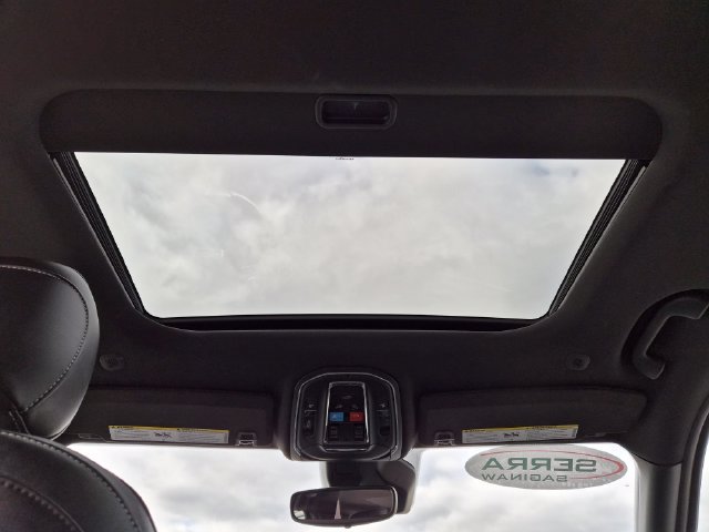 Used 2024 Jeep Grand Cherokee Altitude AWD/4WD image 31