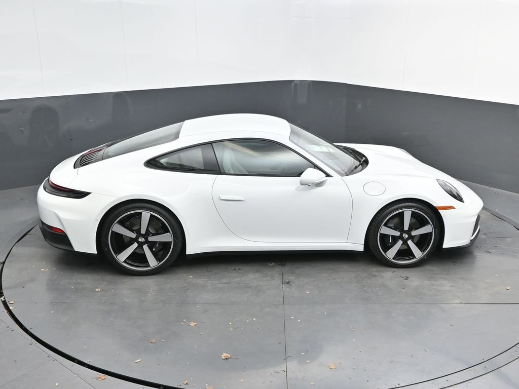 New 2026 Porsche 911 Carrera image 22