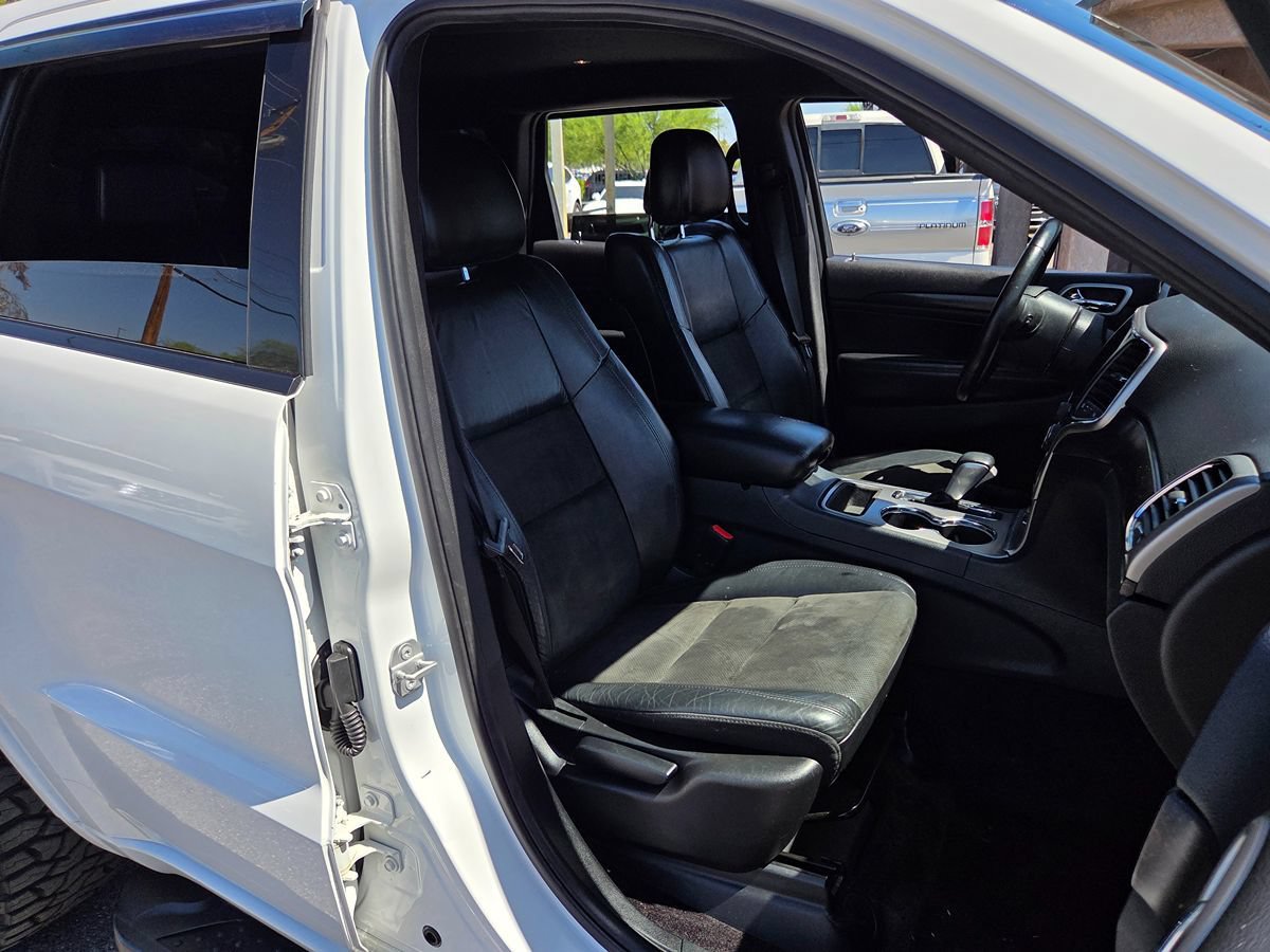 Used 2018 Jeep Grand Cherokee Altitude RWD image 45