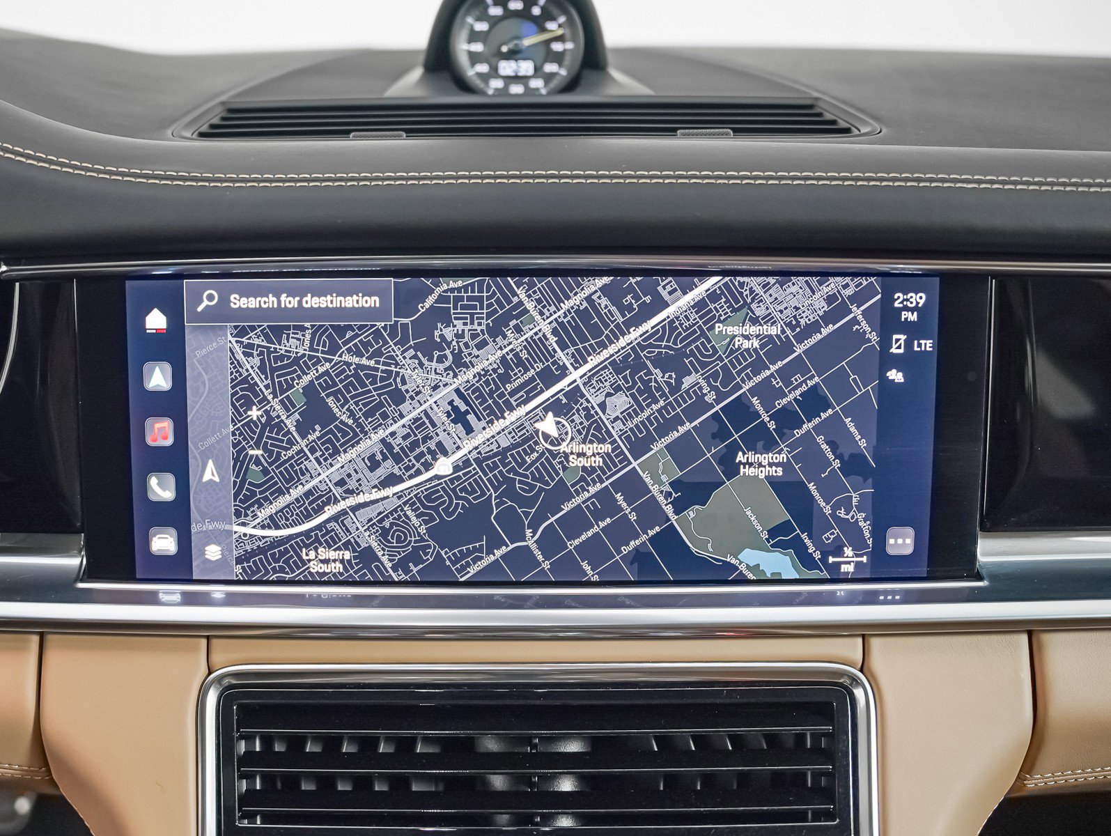 Certified 2023 Porsche Panamera 4S image 24