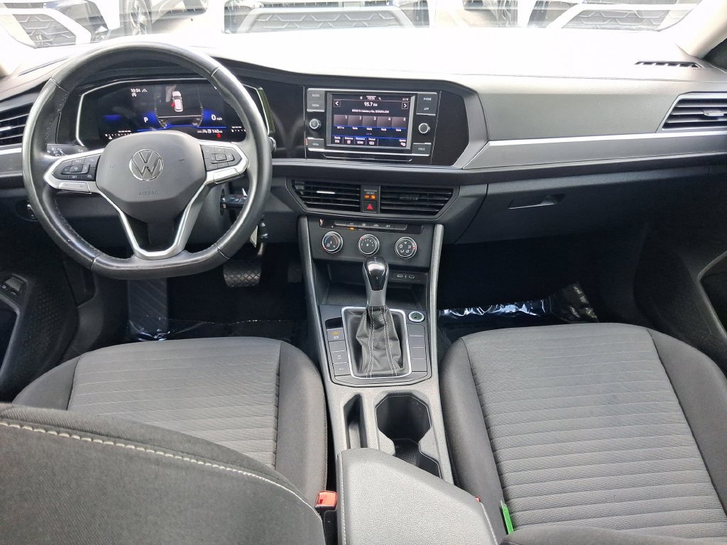 Certified 2024 Volkswagen Jetta S FWD image 12