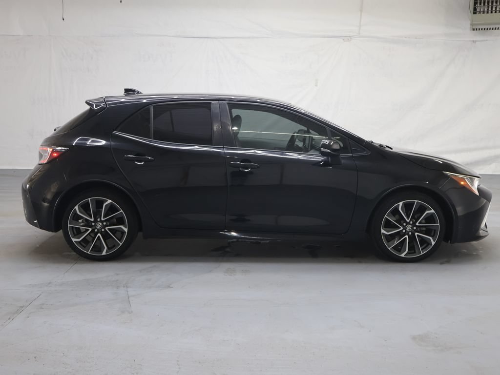 Used 2019 Toyota Corolla XSE FWD image 8