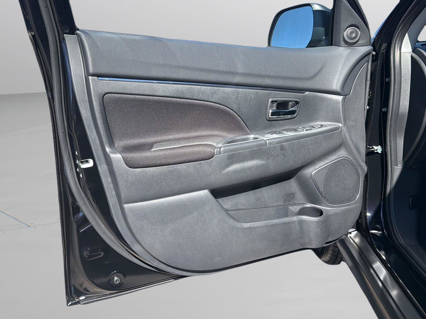New 2027 Mitsubishi Outlander Sport FWD image 27