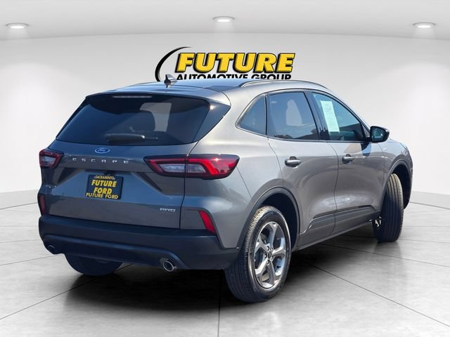 Used 2025 Ford Escape ST-Line AWD/4WD image 4