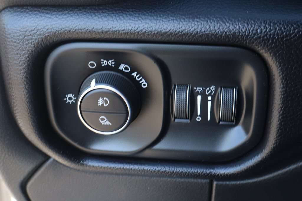 Used 2021 RAM 3500 Laramie AWD/4WD image 20