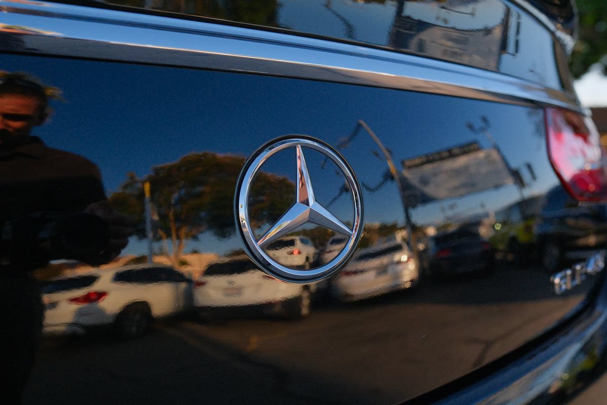 Used 2017 Mercedes-Benz GLE 43 AMG 4MATIC Coupe image 46