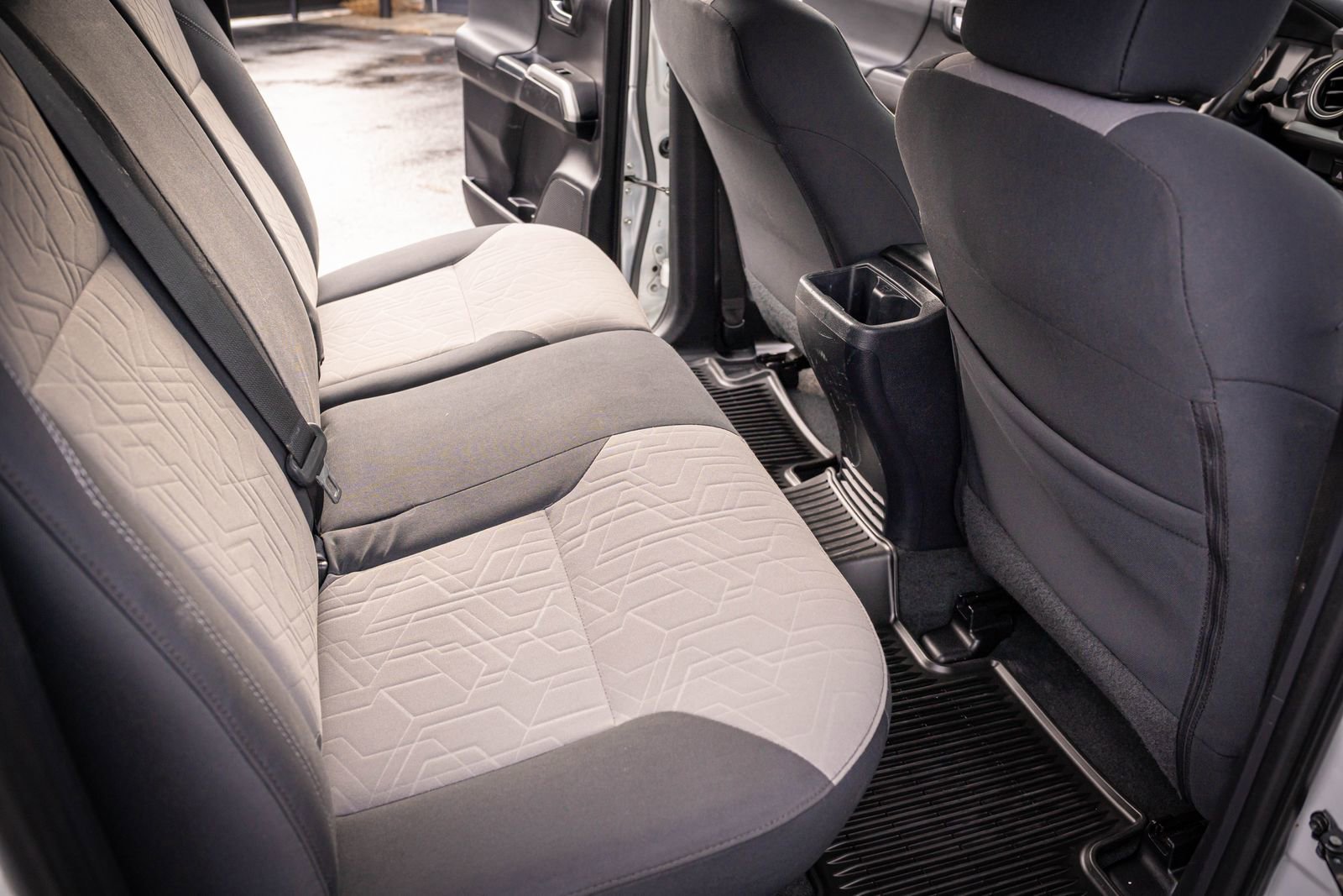 Used 2020 Toyota Tacoma TRD Off-Road image 30