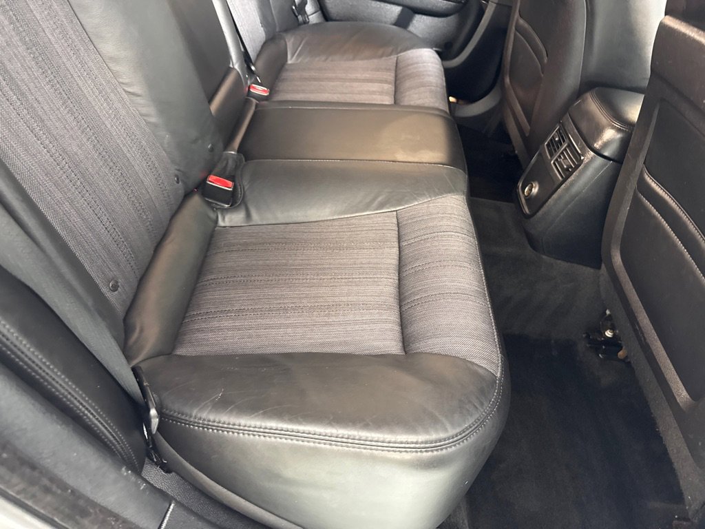 Used 2013 Chrysler 300 S image 19