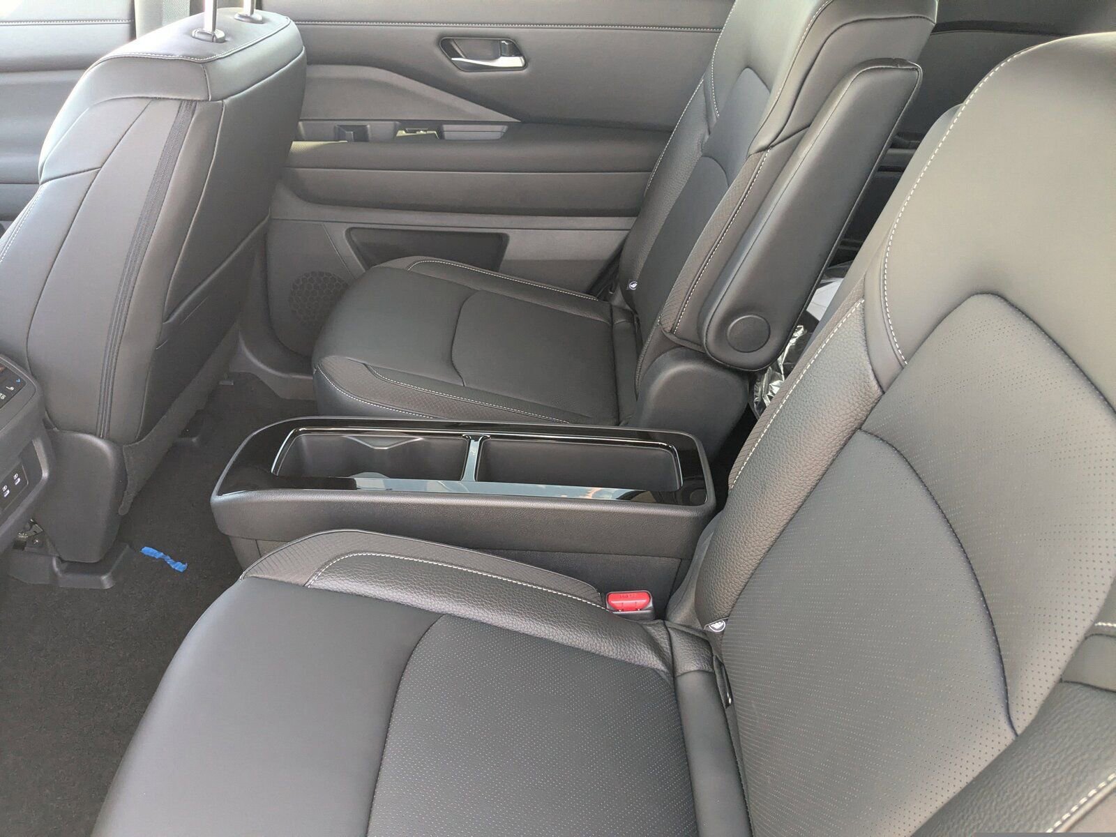 New 2026 Nissan Pathfinder SL image 27