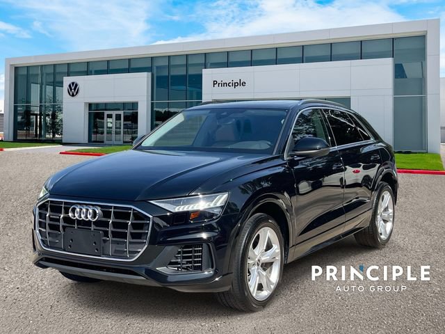 Used 2023 Audi Q8 Premium