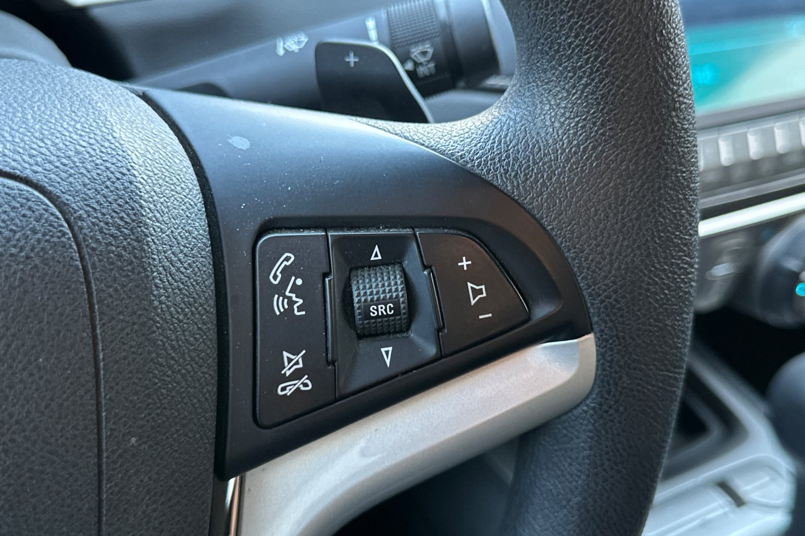 Used 2014 Chevrolet Camaro LS RWD image 35