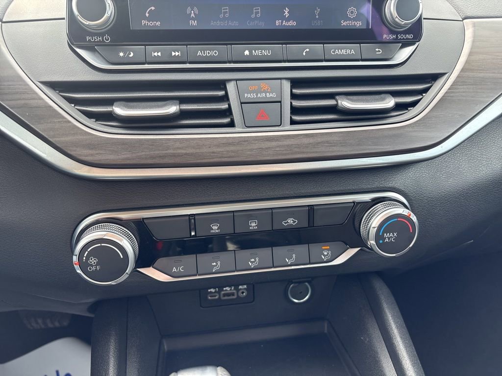 Used 2025 Nissan Altima 2.5 SV image 34