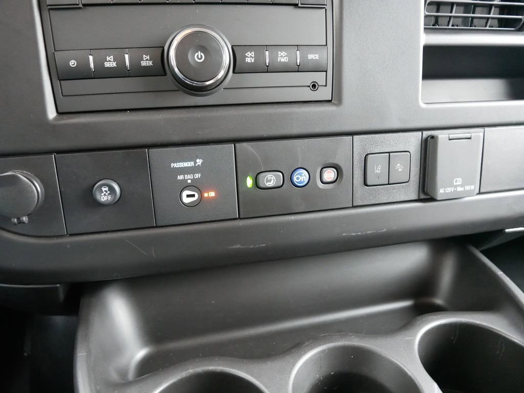 Used 2025 Chevrolet Express 3500 LT w/ LT Preferred Equipment Group image 28