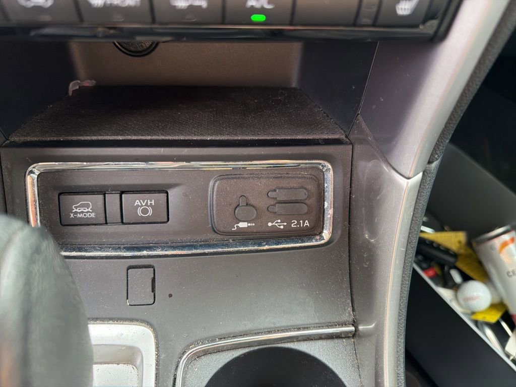 Used 2020 Subaru Ascent Premium w/ Convenience Package AWD/4WD image 12